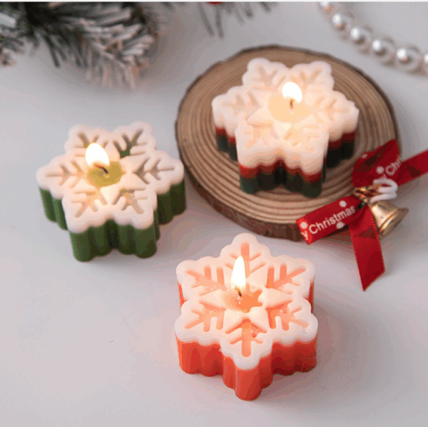 Christmas Snowflake-Shaped Aromatherapy Candles – Bulk Wholesale Holiday Gifts, Frosted Winter Fragrance Soy Wax Candles for Festive Décor, Stocking Stuffers, and Party Favors - Image 2
