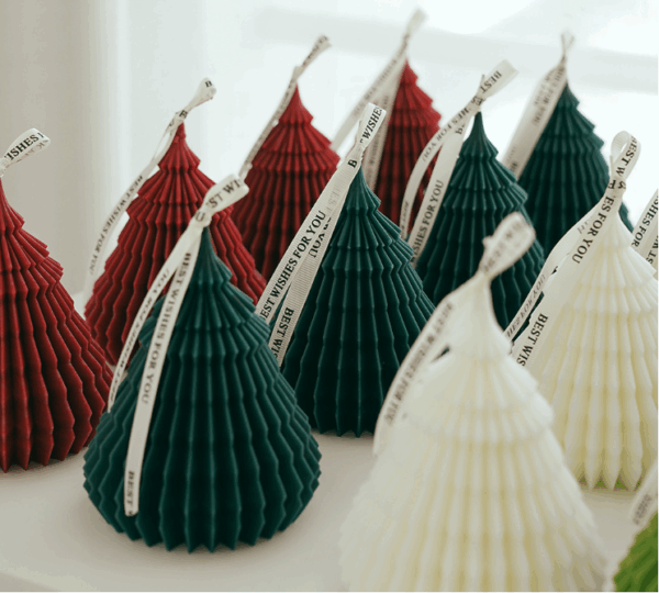 Christmas Tree Scented Candles – Handmade Aromatherapy Decor, Unique Holiday Party Favors, Niche Birthday Gifts & Cross-border Wholesale Pine-Scented Candle Set for Seasonal Home Ambiance - Image 3