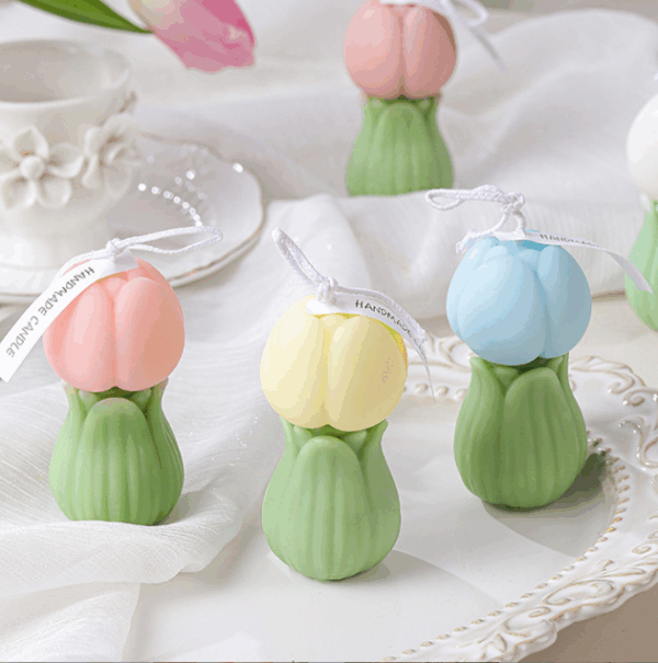 Wholesale Tulip-Shaped Scented Candles Gift Set – Artisan Handmade Floral Candles for Women’s Day Gifting, Bridal Showers, Spring Celebrations, and Feminine Home Decor in Luxury Gift Box - Image 3